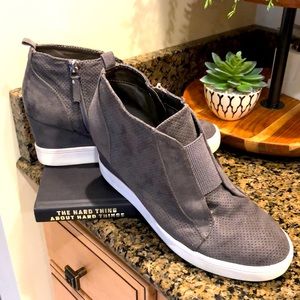 SALE…MIA Cristie-B Gray Platform Wedge Sneaker Booties